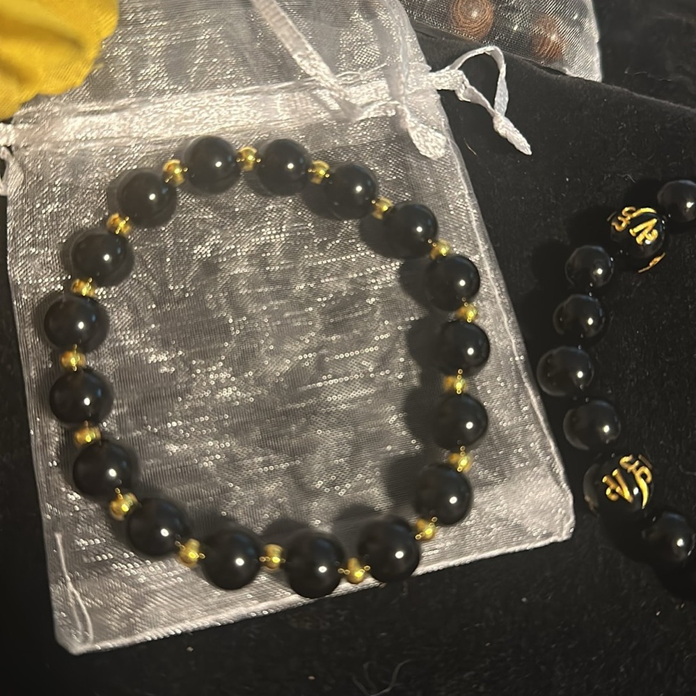 2 New Handcrafted Black Gold Beaded Bracelet - Picture 2 of 5